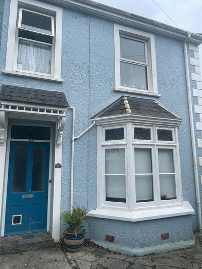 Double room in Falmouth family home available soon Main Photo