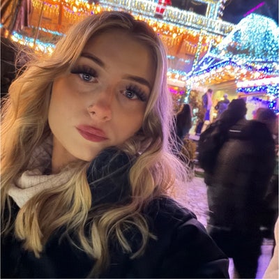 Hi! I’m Weronika.   I’m respectful, tidy,... Main Photo