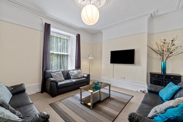 ***Lovely 8 bed student house*** Main Photo