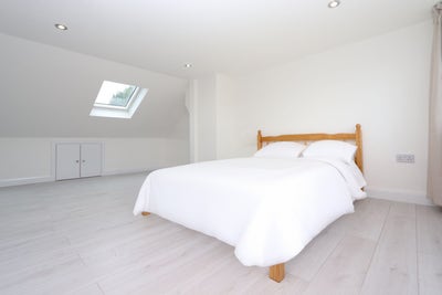 Premium En Suite + Double - Dlr- Elizabeth Line !! Main Photo