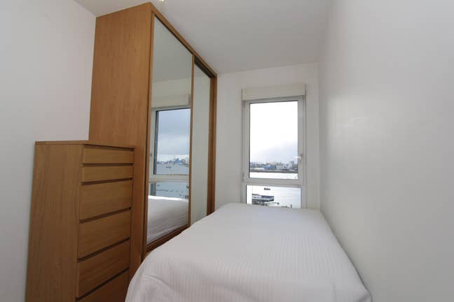 North Greenwich Gem - Steps from 02 Arena Main Photo