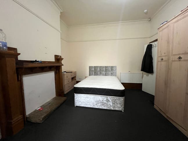 Double bedroom available in Sunderland Main Photo