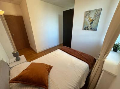 ✨ Spacious Double Room in Crossharbour E14 | Bills Main Photo