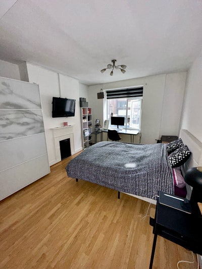 Large Double Room in a 2-Bed Flat – Marylebone  Main Photo