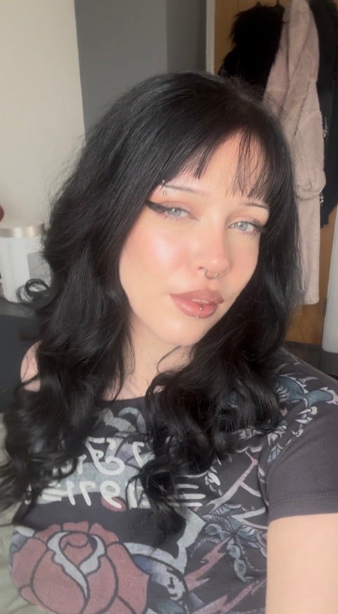 Looking for a flatmate  Main Photo