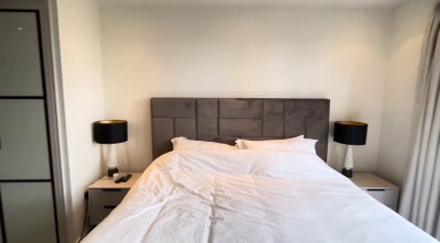 En-suite bedroom available in Angel bills included Main Photo