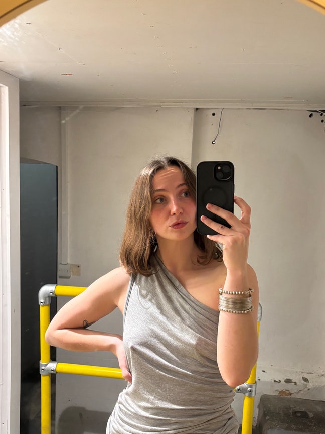 Looking for a room 🙏🏻 Main Photo