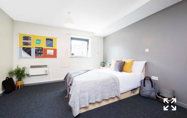 Room ensuit Main Photo