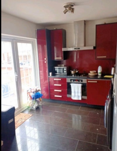 Double Room in Hayes Town Main Photo