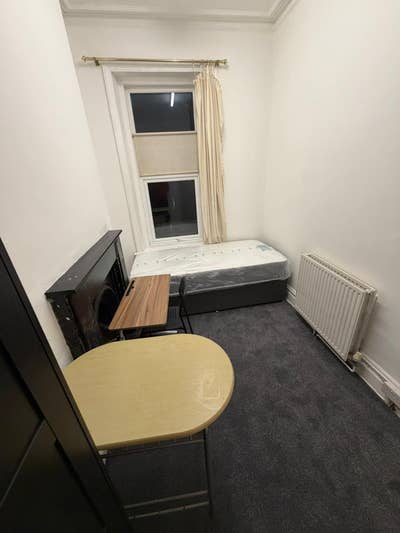 Rooms Available – Bournemouth Town Centre Main Photo