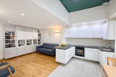 Large 3-bed garden flat with parking, Hendon NW4  Main Photo