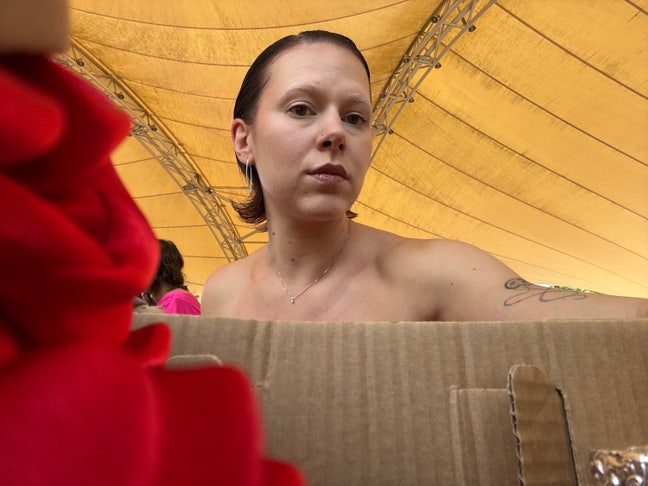 Looking for a  room/ housemate☺️ Main Photo