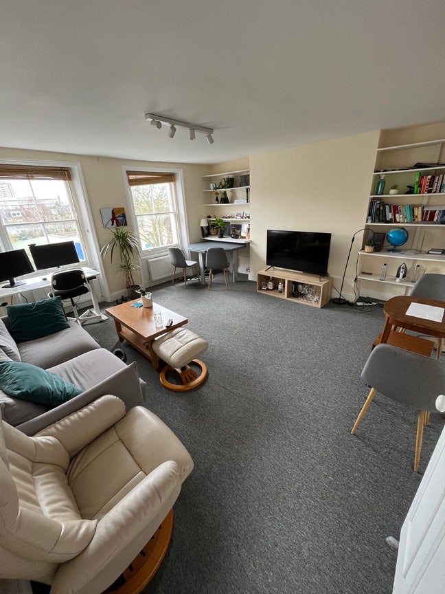 Spacious Room in Finsbury Park 🌳 Main Photo