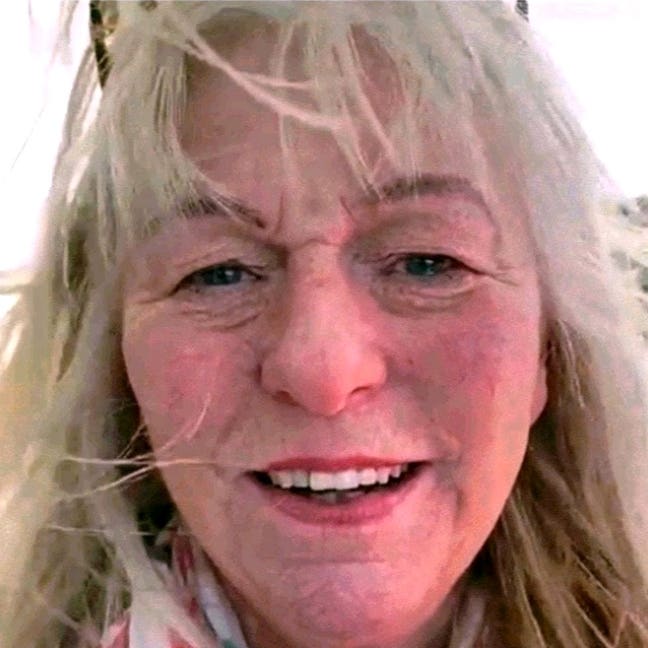Professional Female seeks a double room Main Photo