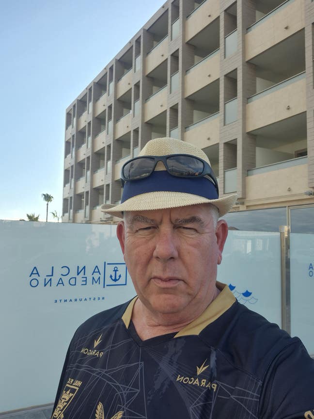 I am a male aged 60 I am looking for a double... Main Photo