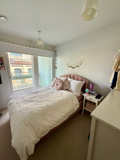Room Available in King’s Cross (Unfurnished) Main Photo