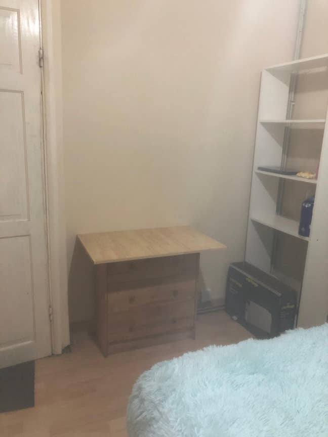 1 bedroom room available  Main Photo