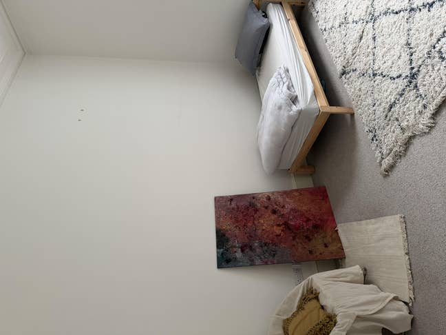 One bedroom in city center Main Photo