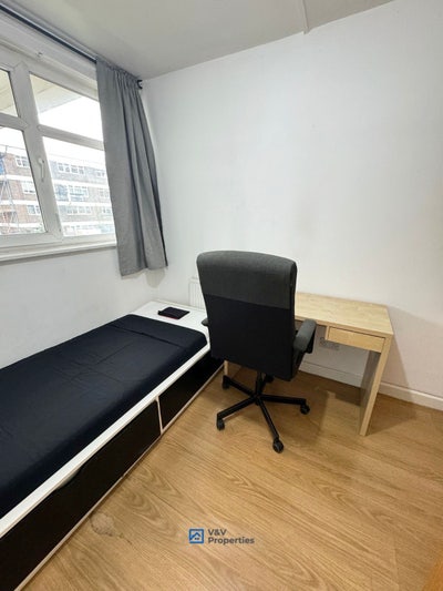 Quick Reservation- Close to Public Transport 🇬🇧 Main Photo