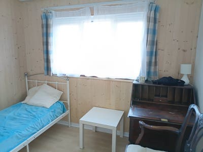 ROOM IN ACTON Main Photo