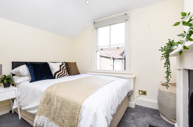 🌿 Bright Double Room Opposite Clapham Common Main Photo