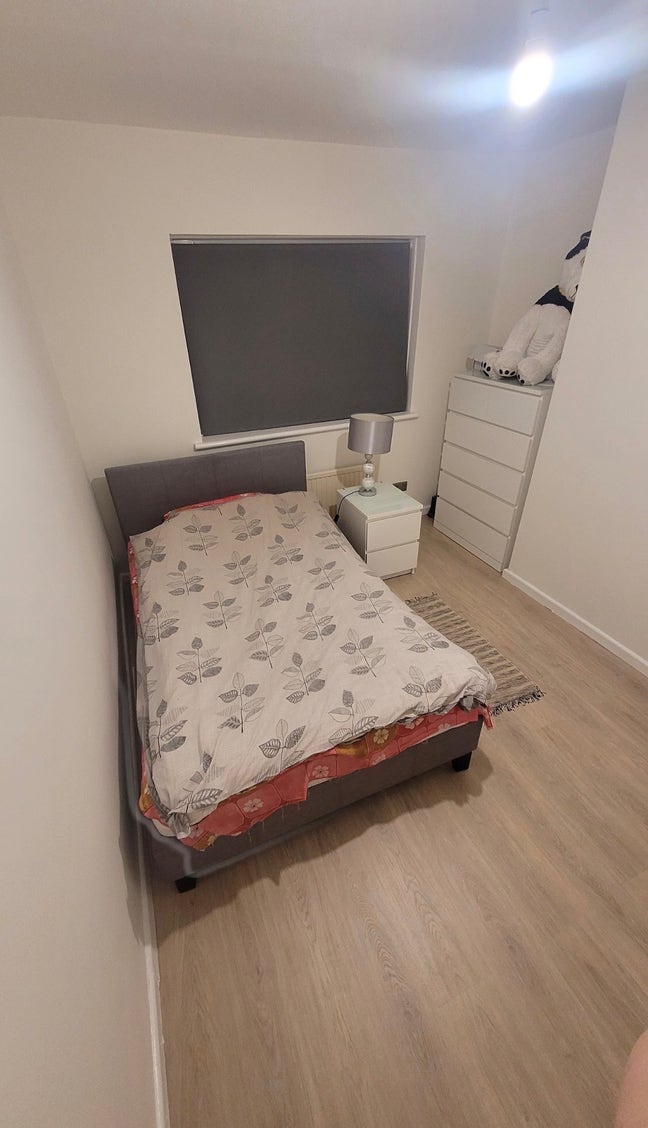 Cosy double bedroom in quiet area  Main Photo