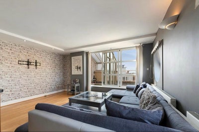 1 bed room available in Canary Wharf apartment Main Photo