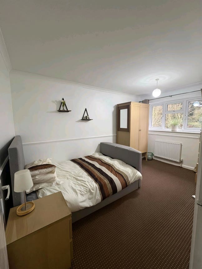 Double room all bills inc for single person only Main Photo