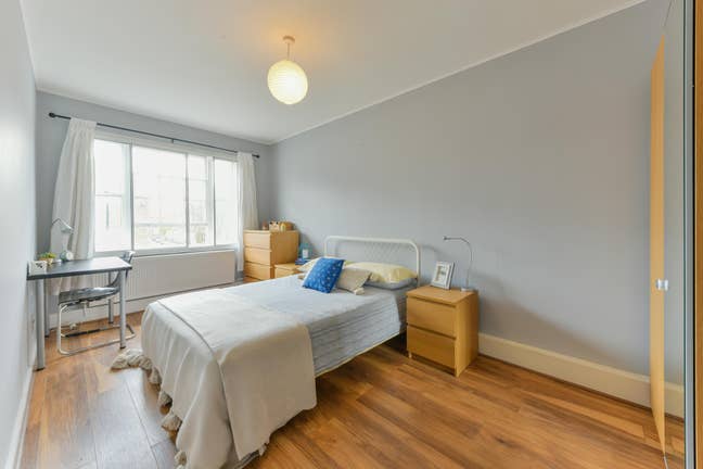 Bright Double Room &pound;950, Bills Included, N7 Main Photo