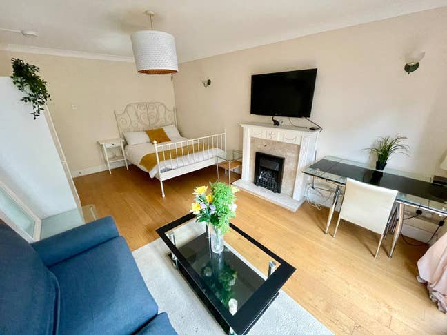 Ensuite and double rooms - London Bridge Main Photo