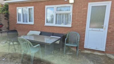 One bed room apartment/extension  Main Photo