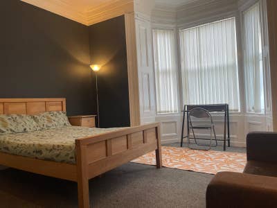 City Centre Very Large Room for 1 Person Main Photo