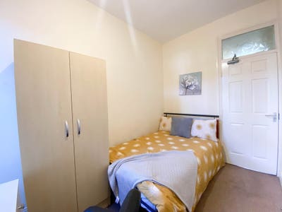 House share near Newcastle City Main Photo