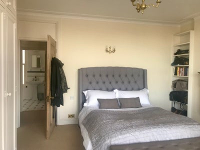 2 bed available for 2 weeks.  Main Photo