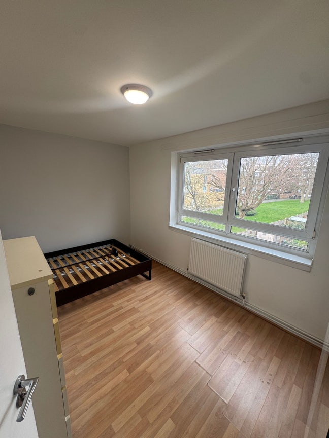 Brand New Rooms! Lovely Place in a Cool Area!  Main Photo