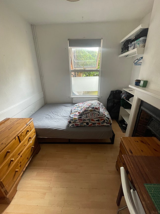 Dbl Room, All bills included Main Photo