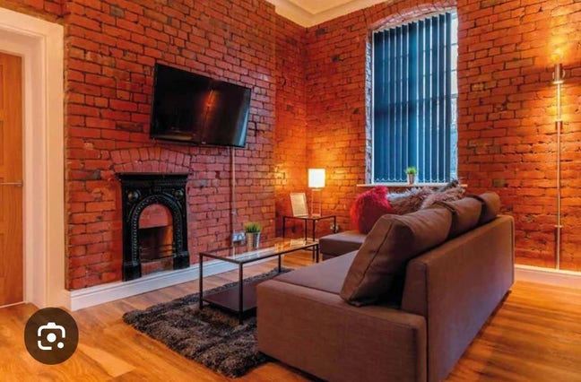 Rental flat available now - Manchester Main Photo