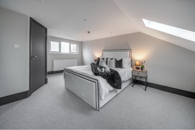 Wow 🤩 Penthouse Suite 🏡 | Enquire Now 📧 📞  Main Photo