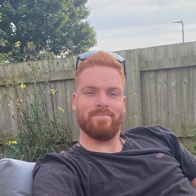 Professional Male seeks a double room Main Photo