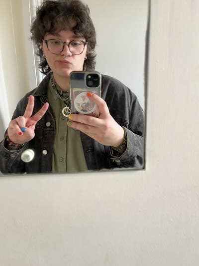 PGCE student looking for a place to stay Main Photo