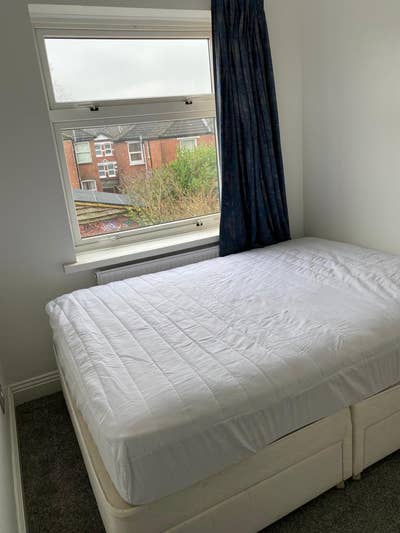 New Single Room for rent - Shared House Main Photo