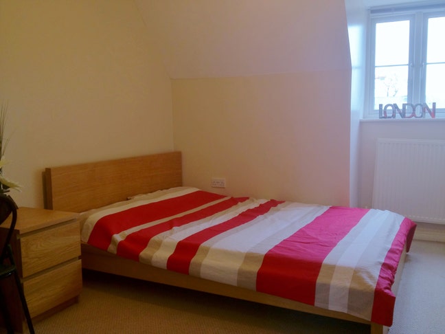  Double Room with Walk in Wardrobe Area. Main Photo
