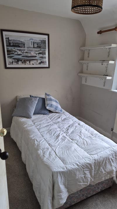  Single Room – Woodchester, Stroud – Long-Term Main Photo