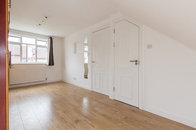 Studio Flat in Neasden - All Bills Included Main Photo