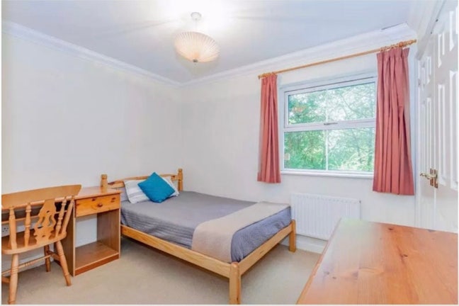 Double Room | OX1 | 10 min walk to Centre Main Photo