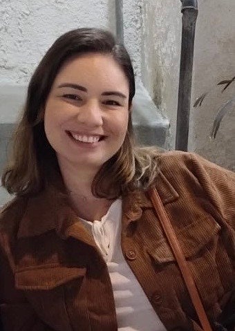 Professional Female seeks a single or double room Main Photo