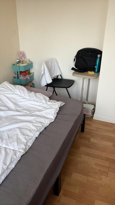 Single Room  380&pound; at BT37 at Newtownabbey   Main Photo