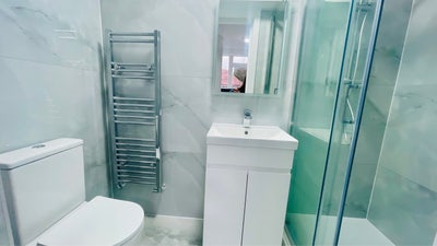 En-Suit Rooms in Hayes / Heathrow UB3 Main Photo