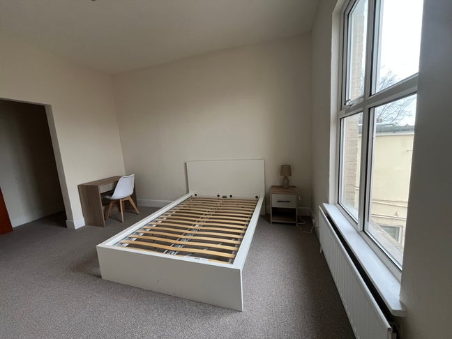 Extra Large Double Room - Garden Views Main Photo