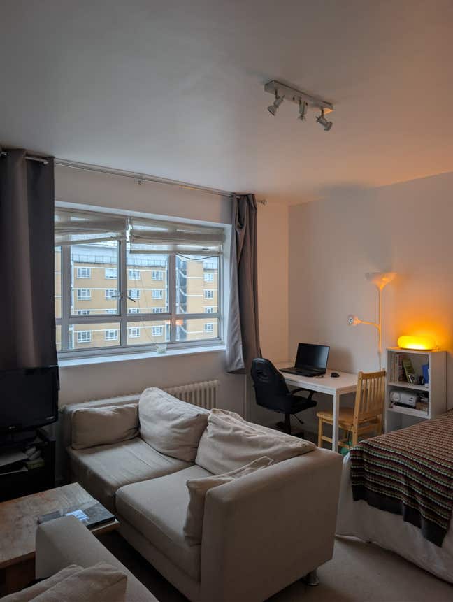 Double Room in Pimlico from March 10th Main Photo
